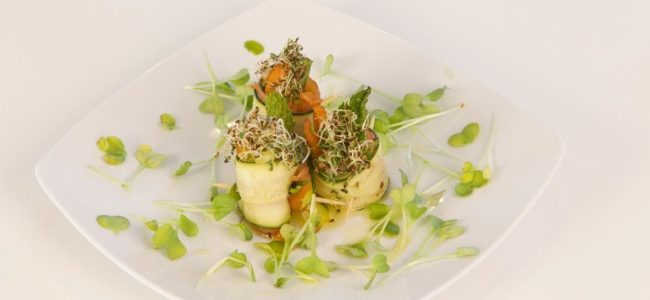 Involtini di zucchine e salmone