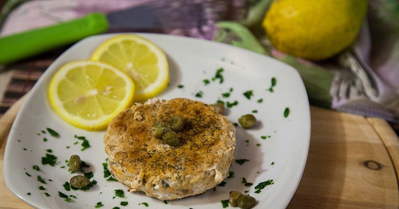 Burger di salmone e capperi